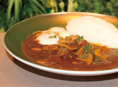 キノコと牛ほほ肉カレー